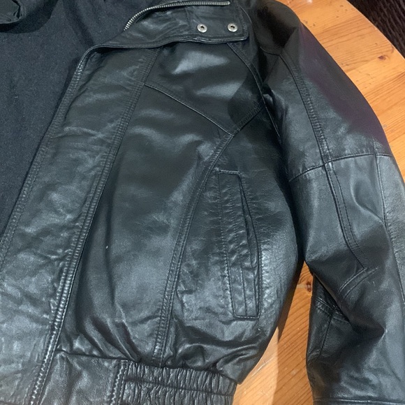 3M Thinsulate - Nwot Black Leather Bomber Jacket - Size Large - Picture 5 of 6